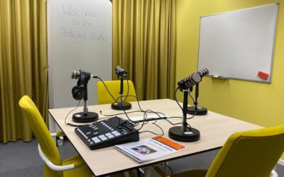 Podcast Studio met apparatuur