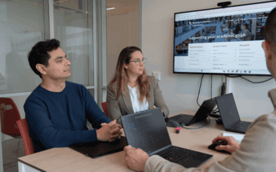Group of students collaborating in Maastricht University Library meeting room.